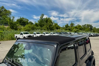 2021 Jeep Wrangler Unlimited Sahara Altitude Edition - miniatura 24