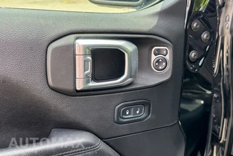 2021 Jeep Wrangler Unlimited Sahara Altitude Edition - miniatura 29