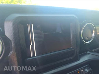 2021 Jeep Wrangler Unlimited Sahara Altitude Edition - miniatura 21
