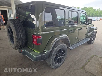2021 Jeep Wrangler Unlimited Sahara Altitude Edition - miniatura 4