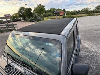 2021 Jeep Wrangler Unlimited Sahara Altitude Edition - miniatura 10