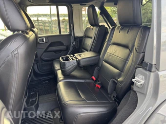 2021 Jeep Wrangler Unlimited Sahara Altitude Edition - miniatura 36