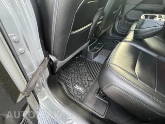2021 Jeep Wrangler Unlimited Sahara Altitude Edition - miniatura 37