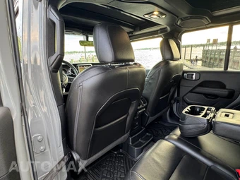 2021 Jeep Wrangler Unlimited Sahara Altitude Edition - miniatura 38