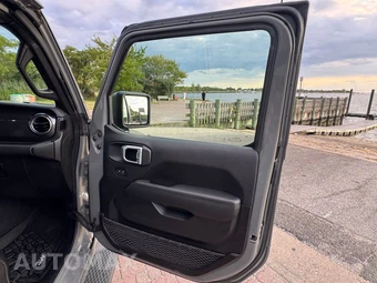 2021 Jeep Wrangler Unlimited Sahara Altitude Edition - miniatura 51