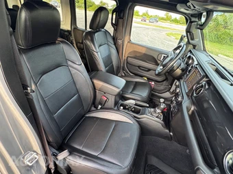 2021 Jeep Wrangler Unlimited Sahara Altitude Edition - miniatura 57