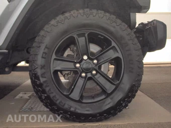 2021 Jeep Wrangler Unlimited Sahara Altitude Edition - miniatura 10