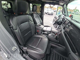 2021 Jeep Wrangler Unlimited Sahara Altitude Edition - miniatura 15