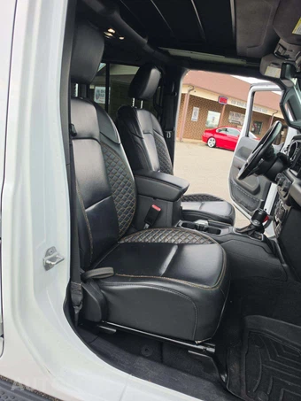 2021 Jeep Wrangler Unlimited Sahara High Altitude Edition - miniatura 18
