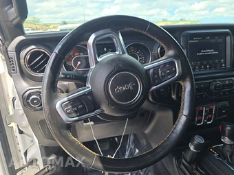 2021 Jeep Wrangler Unlimited Sahara High Altitude Edition - miniatura 10
