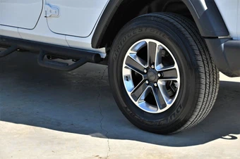 2021 Jeep Wrangler Unlimited Sport - miniatura 9