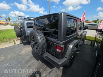 2021 Jeep Wrangler Unlimited Sport - miniatura 3