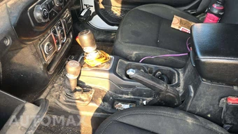 2021 Jeep Wrangler Unlimited Sport RHD - miniatura 36