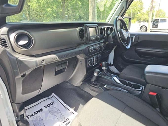 2021 Jeep Wrangler Unlimited Sport RHD - miniatura 19