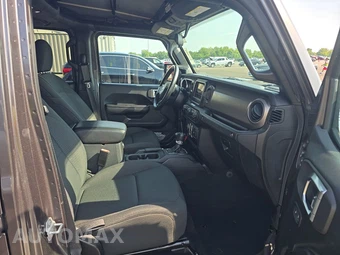 2021 Jeep Wrangler Unlimited Willys Edition - miniatura 8