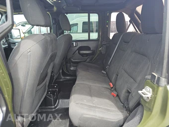2021 Jeep Wrangler Unlimited Willys Edition - miniatura 13
