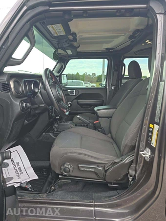 2021 Jeep Wrangler Unlimited Willys Sport Edition - miniatura 3