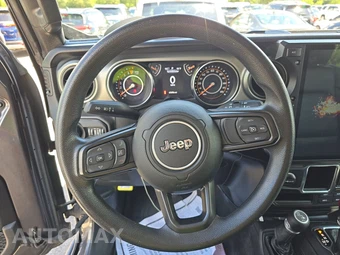 2021 Jeep Wrangler Unlimited Willys Sport Edition - miniatura 10