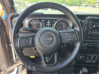 2021 Jeep Wrangler Willys Edition - miniatura 10
