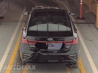 2021 Kia Forte EX – miniatura 5