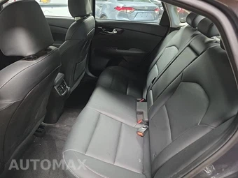 2021 Kia Forte EX - miniatura 10