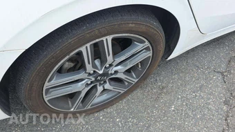 2021 Kia Forte EX – miniatura 22