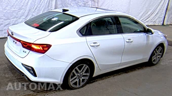 2021 Kia Forte EX – miniatura 4