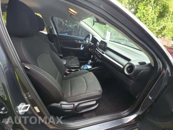 2021 Kia Forte FE - miniatura 18