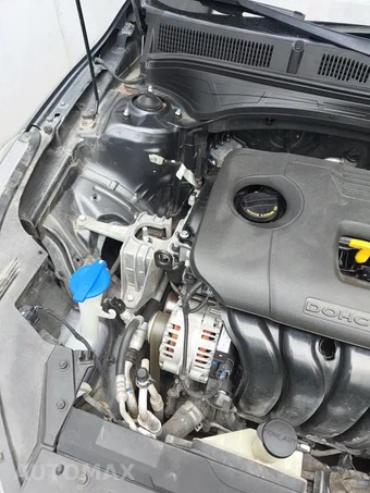 2021 Kia Forte FE - miniatura 24