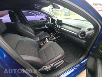 2021 Kia Forte GT – miniatura 18