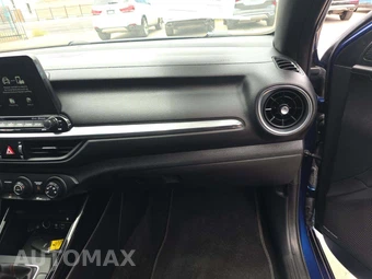 2021 Kia Forte GT – miniatura 19