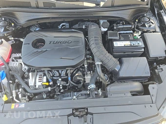 2021 Kia Forte GT – miniatura 15
