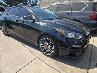 2021 Kia Forte GT – miniatura 3