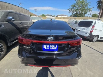 2021 Kia Forte GT – miniatura 5