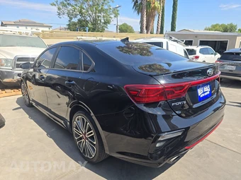 2021 Kia Forte GT – miniatura 6