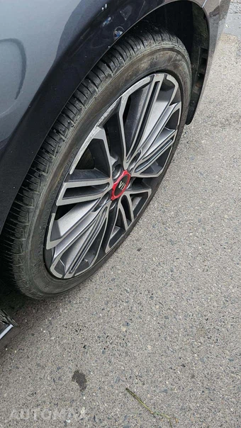 2021 Kia Forte GT – miniatura 9