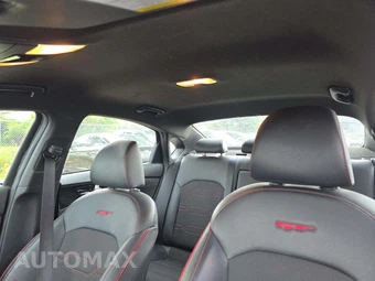 2021 Kia Forte GT – miniatura 11