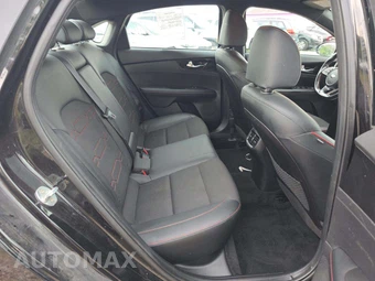 2021 Kia Forte GT – miniatura 16