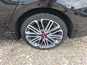 2021 Kia Forte GT – miniatura 24