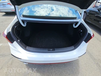 2021 Kia Forte GT – miniatura 16