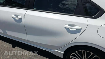 2021 Kia Forte GT – miniatura 31