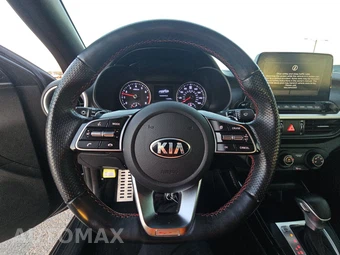 2021 Kia Forte GT – miniatura 10
