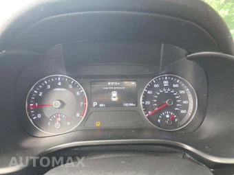 2021 Kia Forte GT – miniatura 9