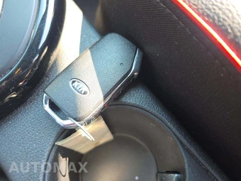 2021 Kia Forte GT – miniatura 8