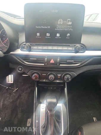 2021 Kia Forte GT – miniatura 11