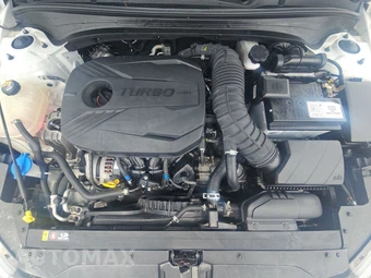 2021 Kia Forte GT – miniatura 15