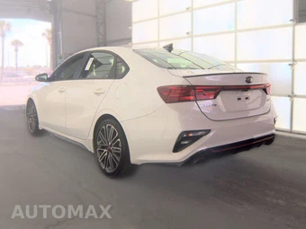 2021 Kia Forte GT – miniatura 6