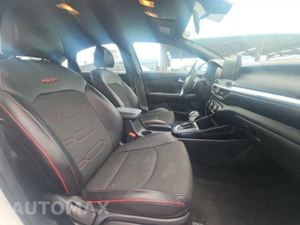 2021 Kia Forte GT – miniatura 8
