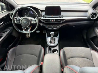 2021 Kia Forte GT - miniatura 11