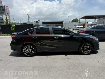 2021 Kia Forte GT - miniatura 6